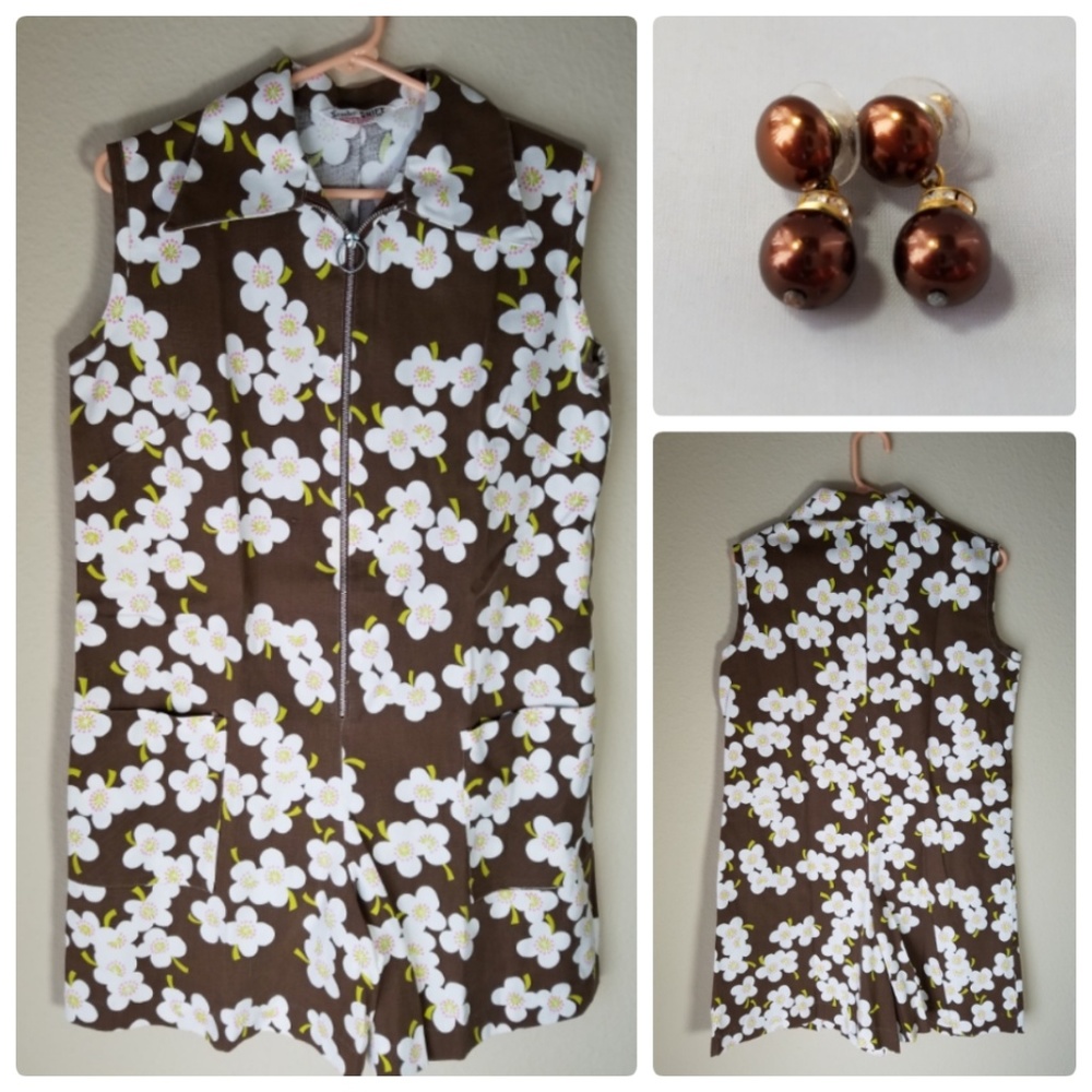 Scooter Shift Vintage Mod Retro Romper & Earrings - image 1